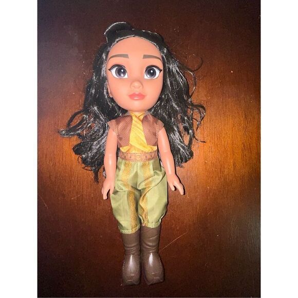 Disney animators collection Raya and the last dragon 14” doll - Picture 1 of 4